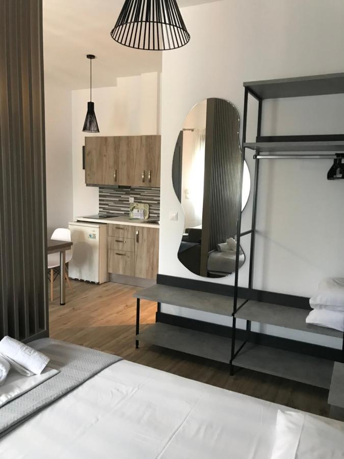 Savvas House Hotel Neos Marmaras Bagian luar foto