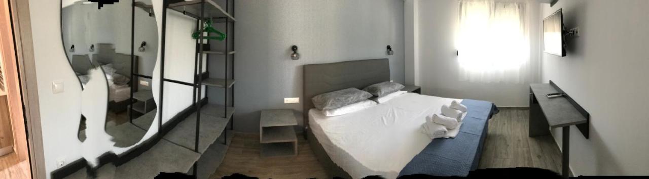 Savvas House Hotel Neos Marmaras Bagian luar foto